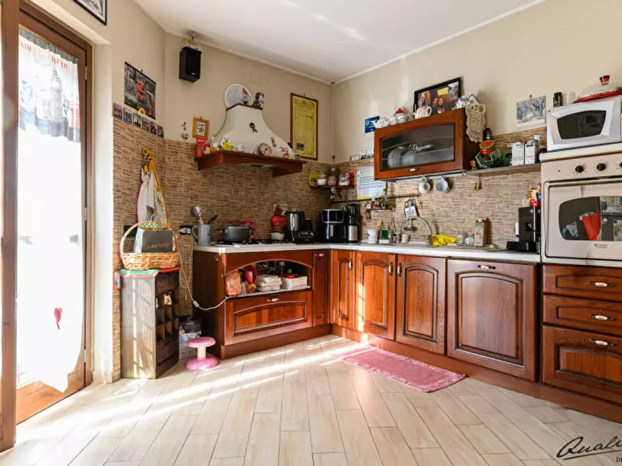 Immagine 7 di Villetta a schiera in vendita  in Via Monteprandone a Roma