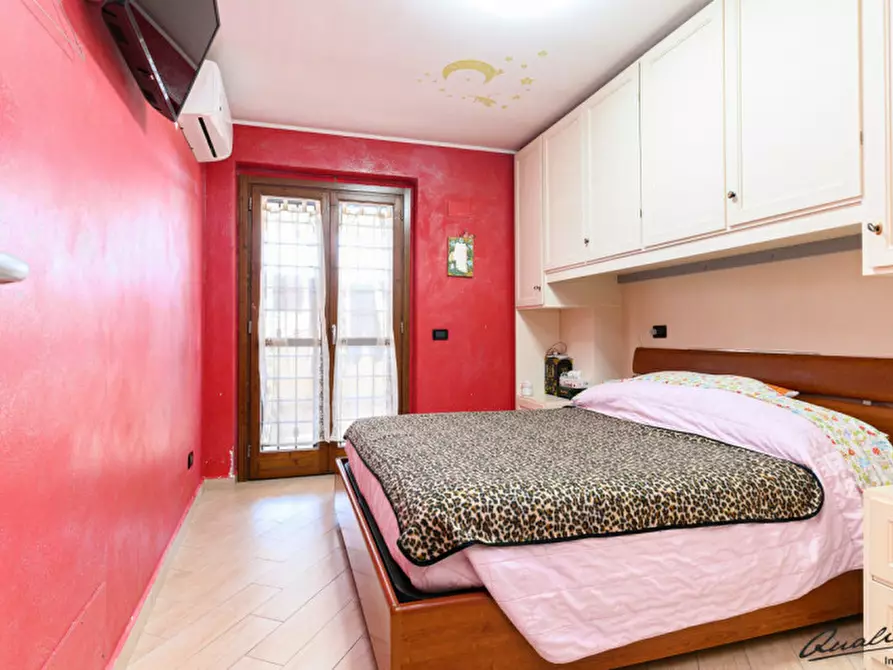 Immagine 14 di Villetta a schiera in vendita  in Via Monteprandone a Roma