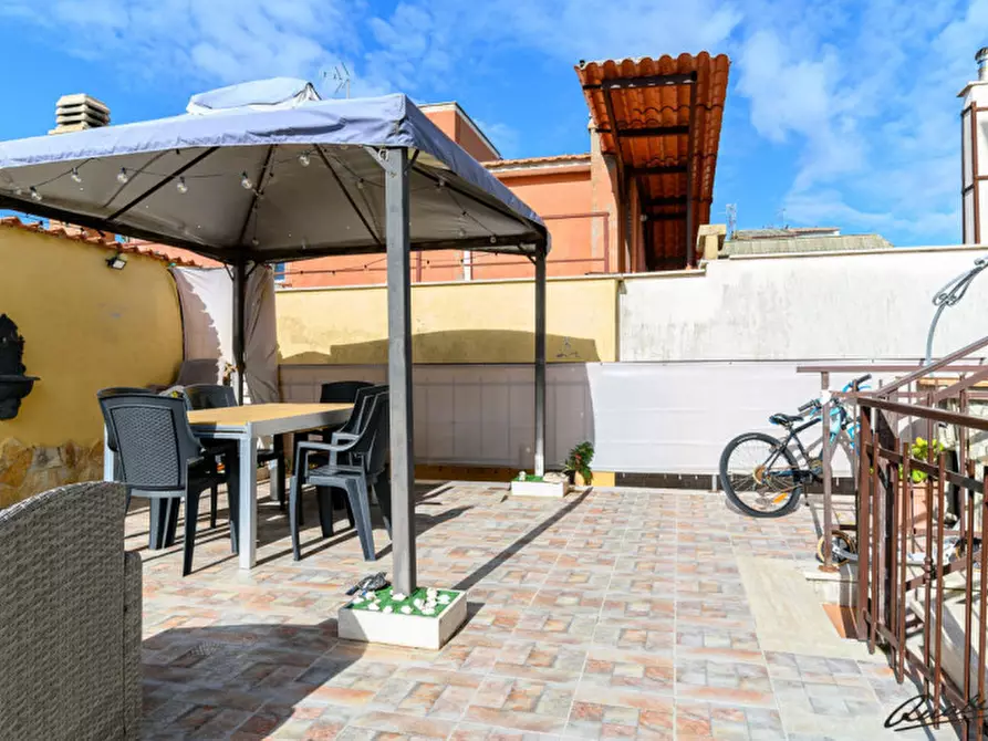 Immagine 27 di Villetta a schiera in vendita  in Via Monteprandone a Roma