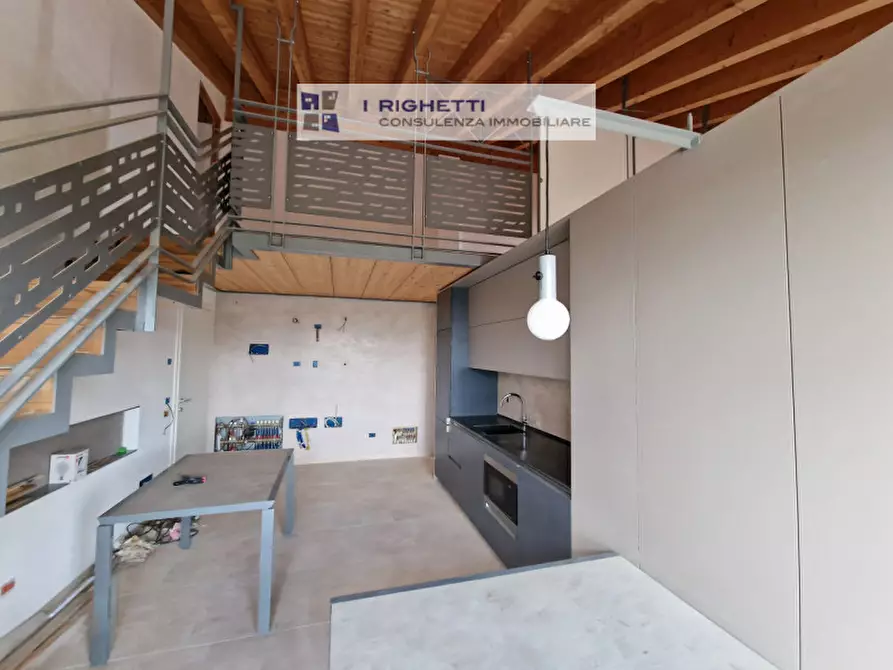 Immagine 3 di Villa in vendita  in Via Francesco De Pinedo a Verona