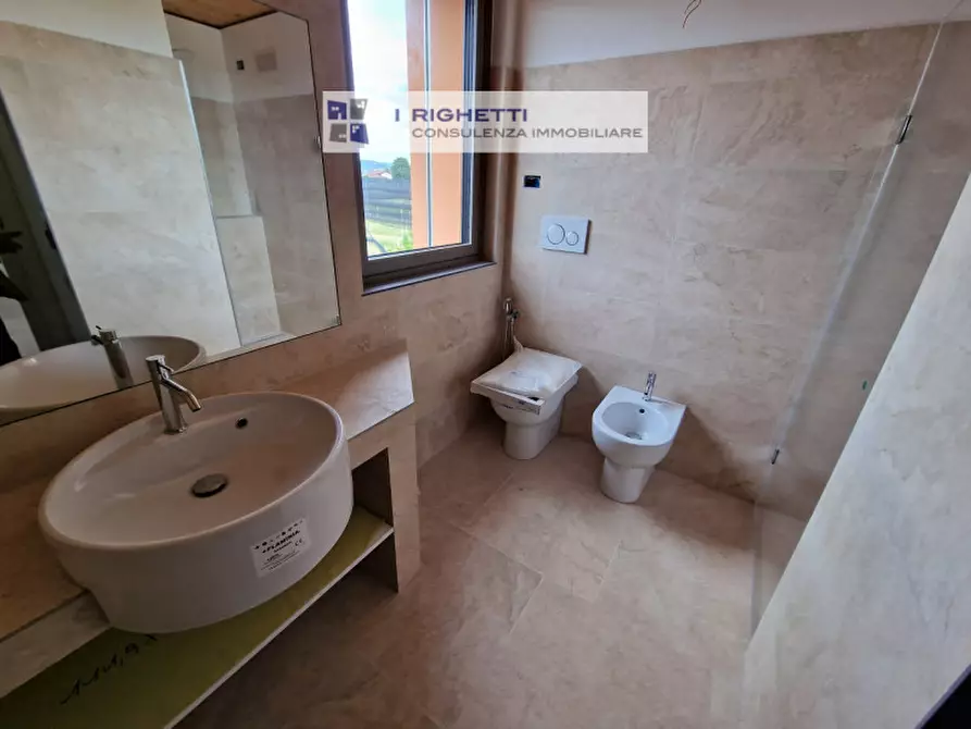 Immagine 5 di Villa in vendita  in Via Francesco De Pinedo a Verona