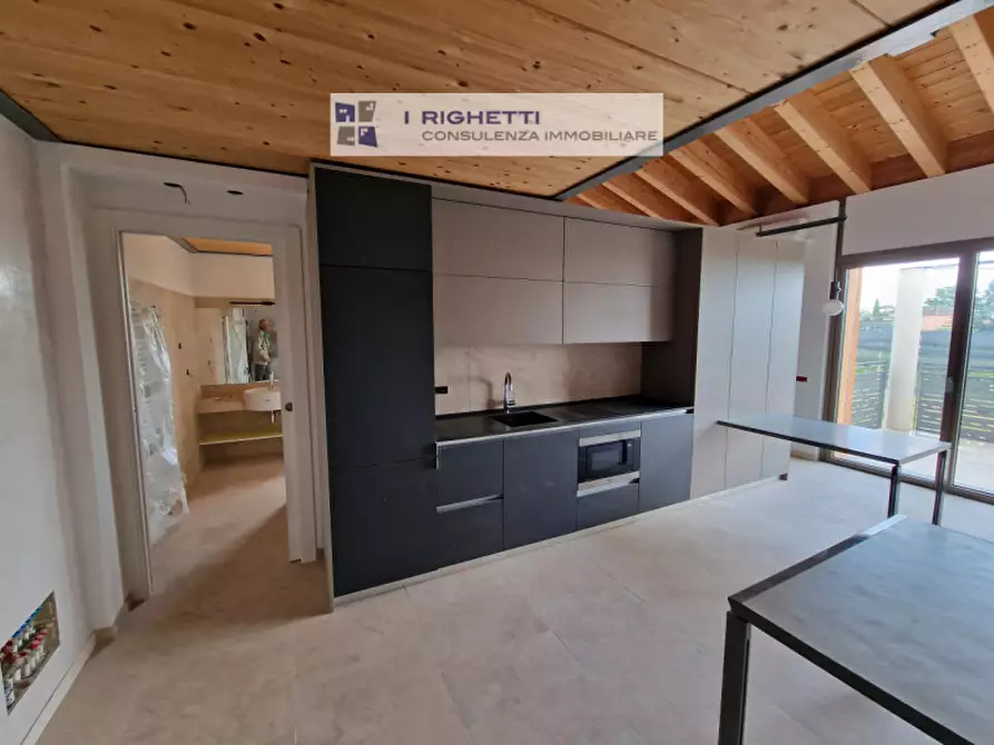 Immagine 6 di Villa in vendita  in Via Francesco De Pinedo a Verona