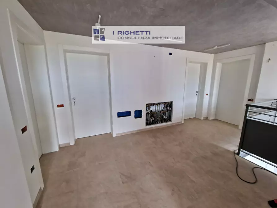 Immagine 9 di Villa in vendita  in Via Francesco De Pinedo a Verona