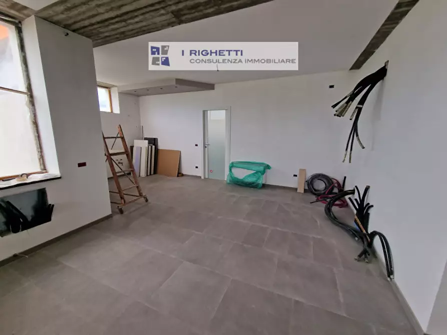 Immagine 13 di Villa in vendita  in Via Francesco De Pinedo a Verona