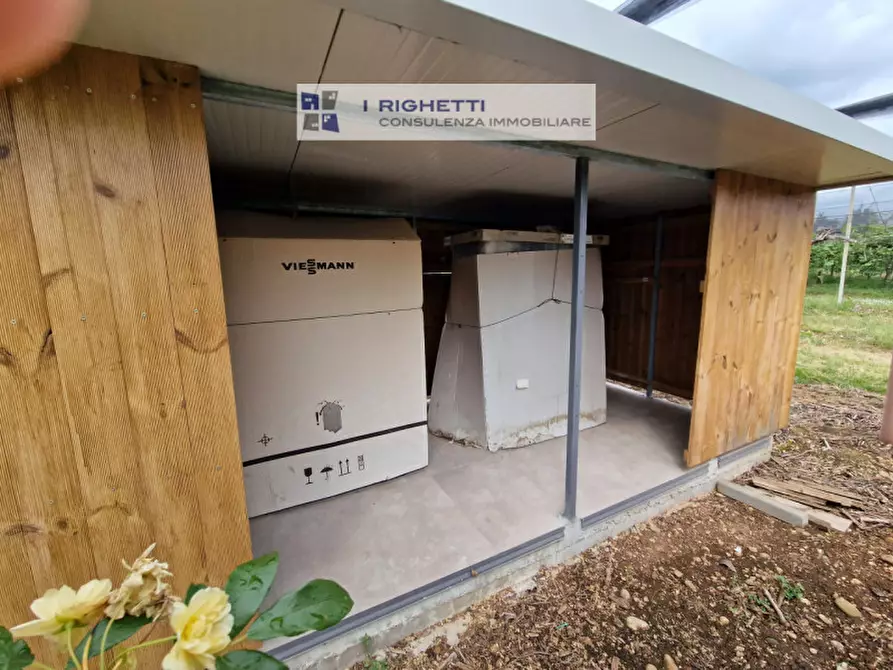 Immagine 14 di Villa in vendita  in Via Francesco De Pinedo a Verona