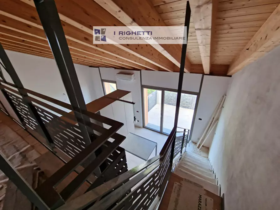 Immagine 15 di Villa in vendita  in Via Francesco De Pinedo a Verona