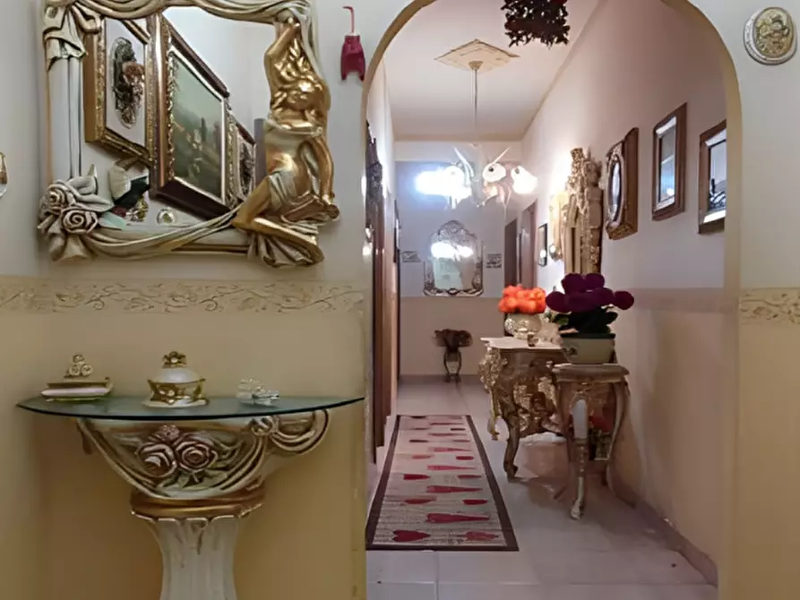 Immagine 2 di Appartamento in vendita  in Via Sacco e Vanzetti, 3 a Palermo