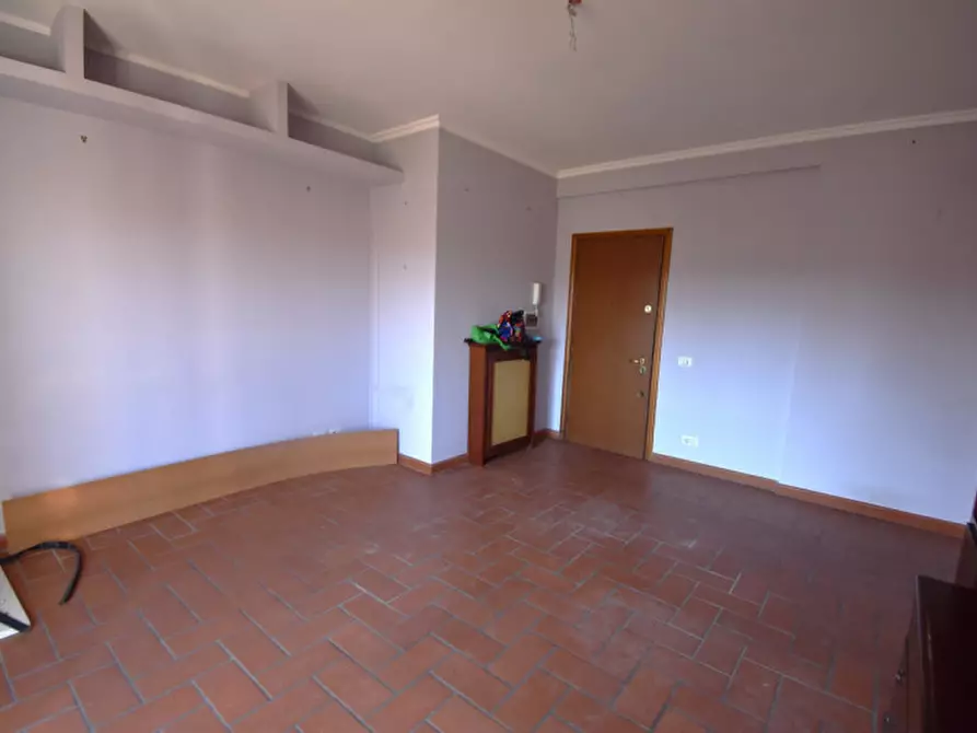 Immagine 14 di Appartamento in vendita  in Via Borgo Ticino a Roma