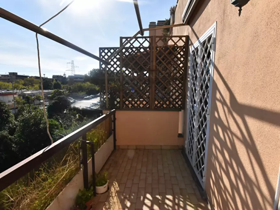 Immagine 45 di Appartamento in vendita  in Via Borgo Ticino a Roma