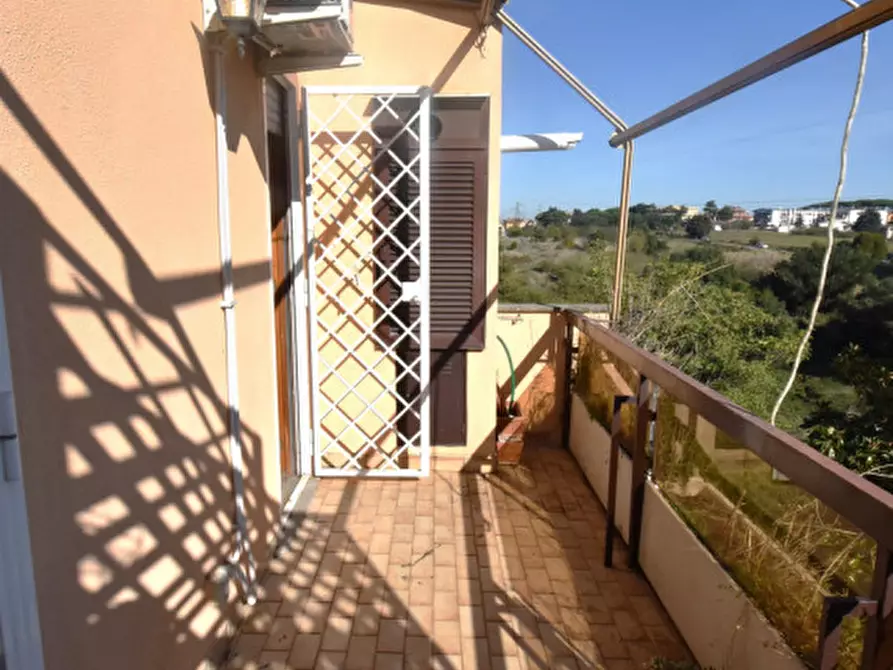 Immagine 47 di Appartamento in vendita  in Via Borgo Ticino a Roma