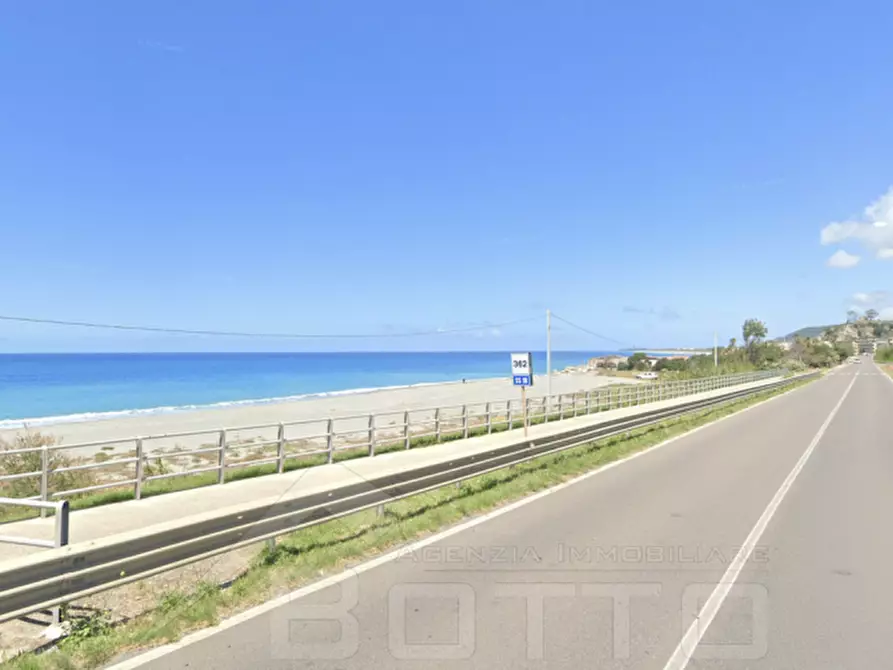 Immagine 4 di Casa bifamiliare in vendita  in via arenella 1 a Falerna