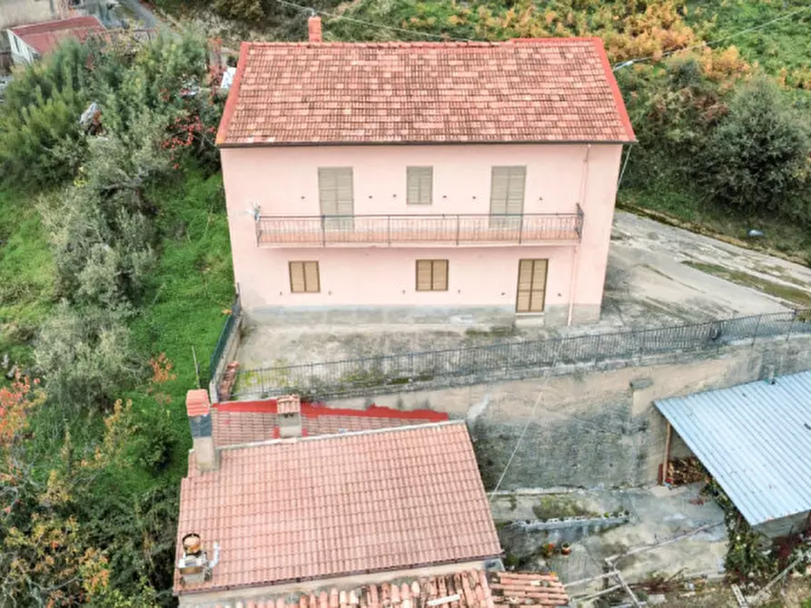 Immagine 18 di Casa bifamiliare in vendita  in via arenella 1 a Falerna