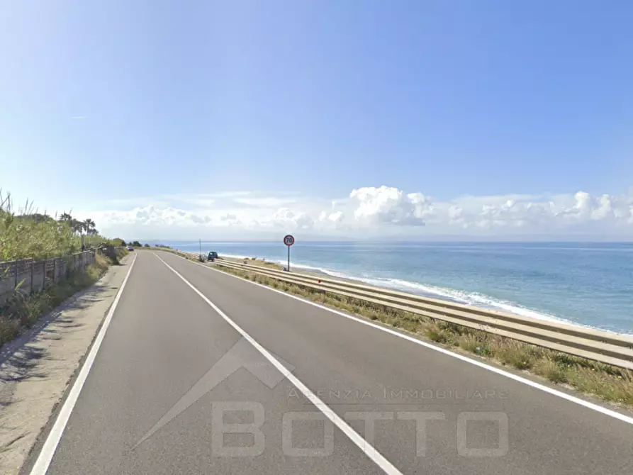 Immagine 23 di Casa bifamiliare in vendita  in via arenella 1 a Falerna