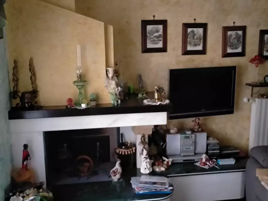 Immagine 4 di Appartamento in vendita  in Via Ugo Foscolo a Francavilla Fontana