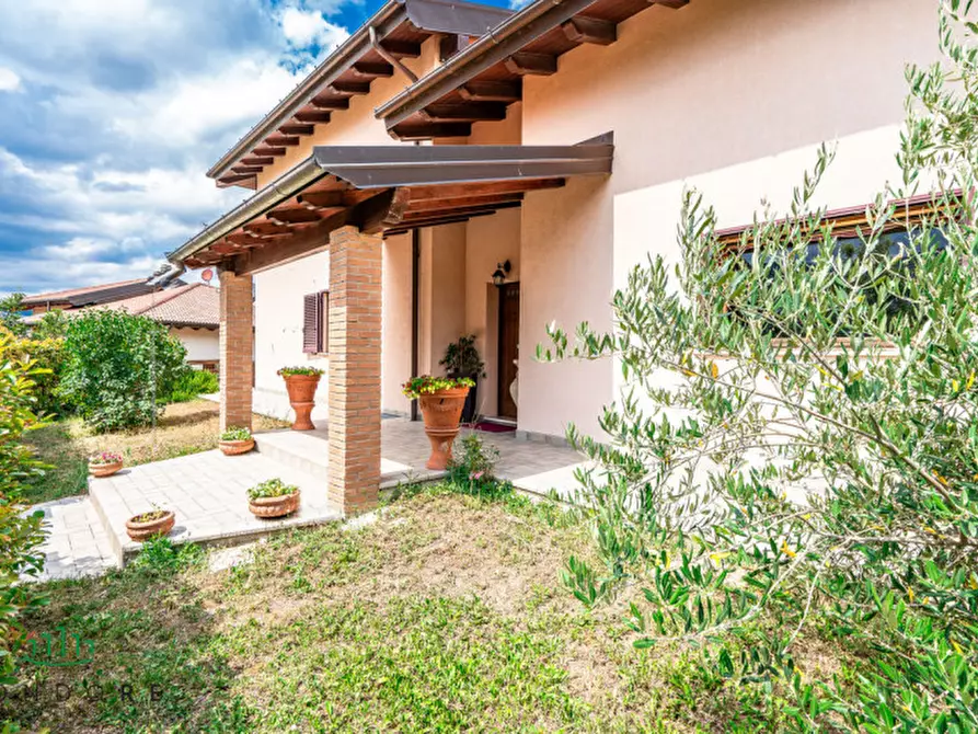 Immagine 3 di Villa in vendita  in via masi a Castiglione Dei Pepoli