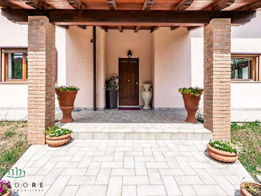 Immagine 4 di Villa in vendita  in via masi a Castiglione Dei Pepoli