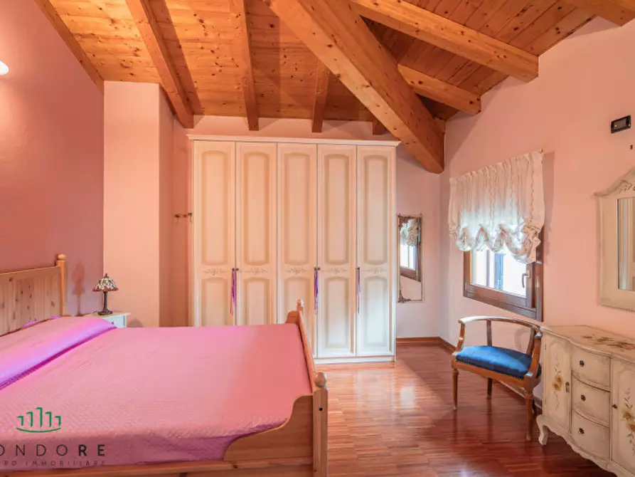 Immagine 50 di Villa in vendita  in via masi a Castiglione Dei Pepoli