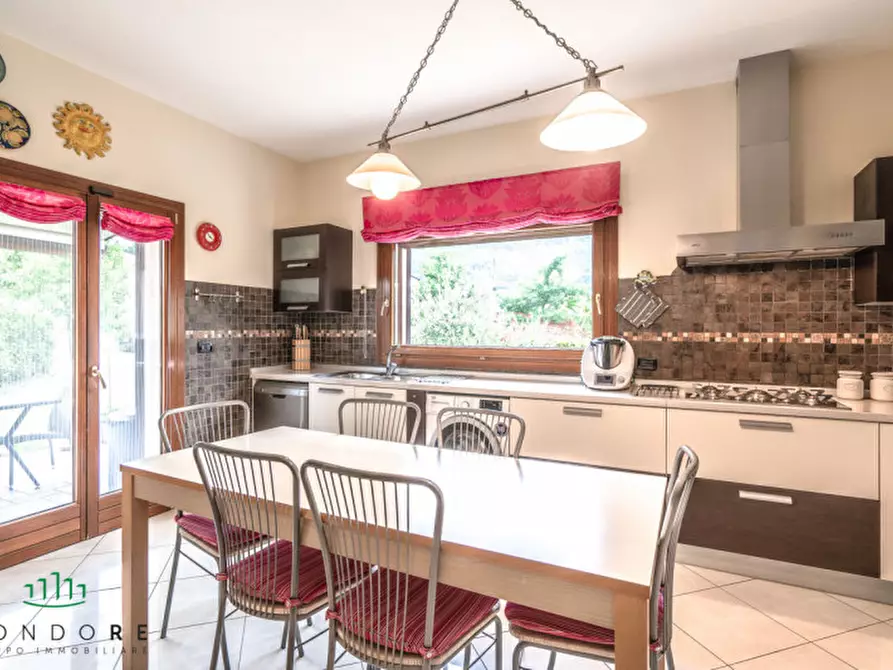 Immagine 61 di Villa in vendita  in via masi a Castiglione Dei Pepoli