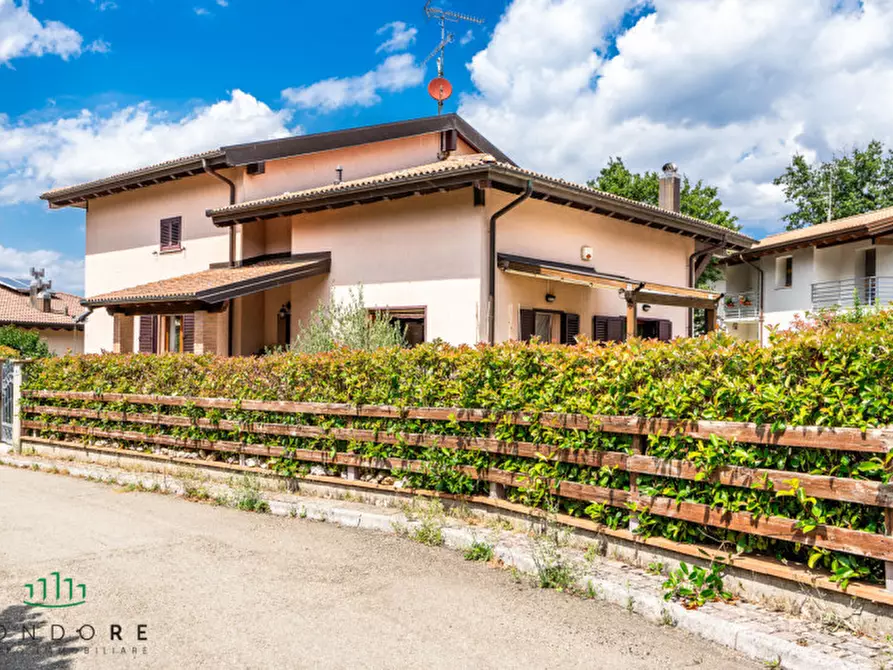 Immagine 1 di Villa in vendita  in via masi a Castiglione Dei Pepoli