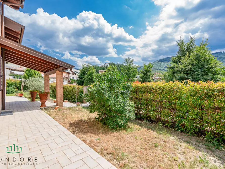 Immagine 10 di Villa in vendita  in via masi a Castiglione Dei Pepoli