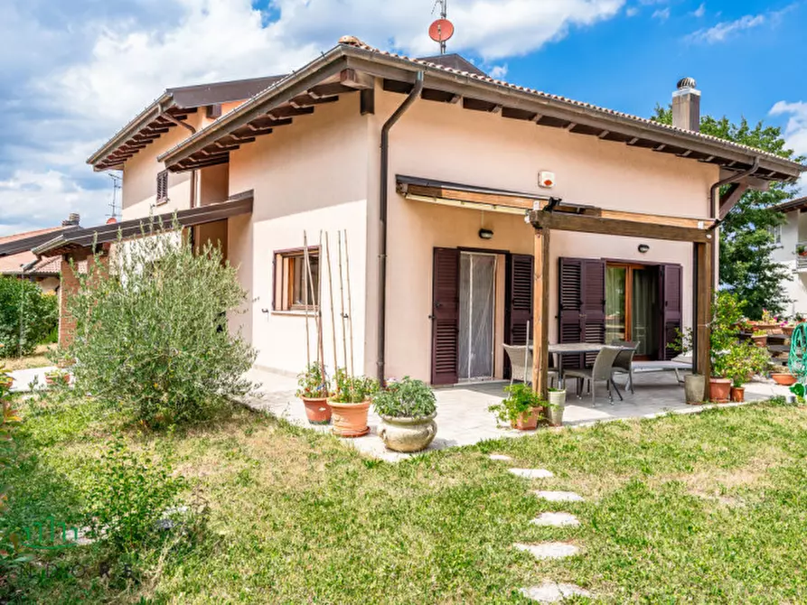 Immagine 18 di Villa in vendita  in via masi a Castiglione Dei Pepoli