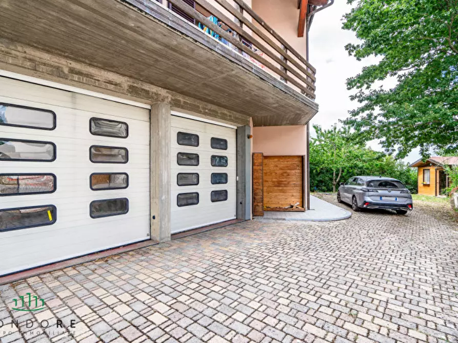 Immagine 21 di Villa in vendita  in via masi a Castiglione Dei Pepoli