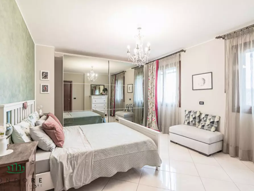 Immagine 72 di Villa in vendita  in via masi a Castiglione Dei Pepoli