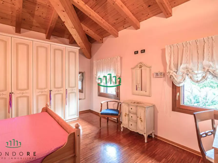 Immagine 90 di Villa in vendita  in via masi a Castiglione Dei Pepoli