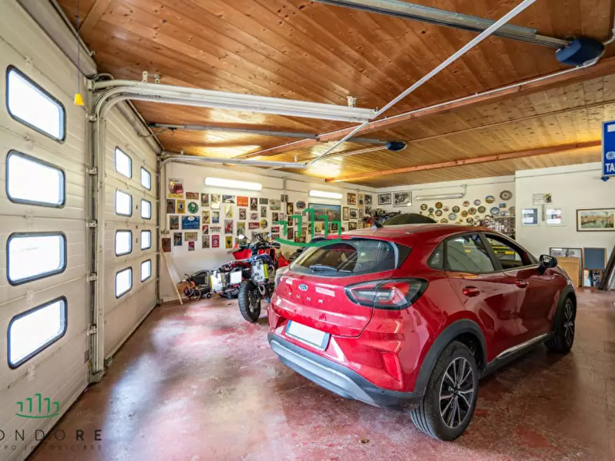 Immagine 91 di Villa in vendita  in via masi a Castiglione Dei Pepoli