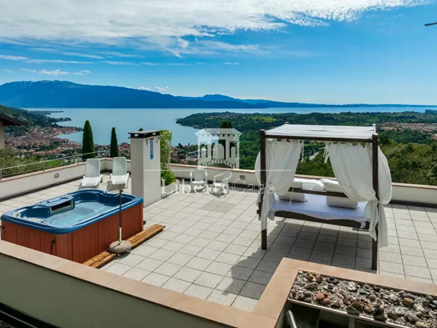 Immagine 2 di Villa in vendita  in Via Bocca di Croce a Salò