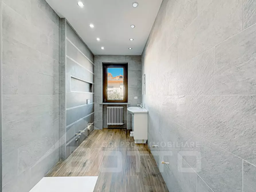 Immagine 26 di Villa in vendita  in via bardesa n 9 a Suno