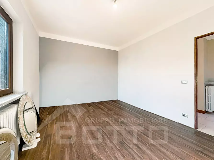 Immagine 31 di Villa in vendita  in via bardesa n 9 a Suno