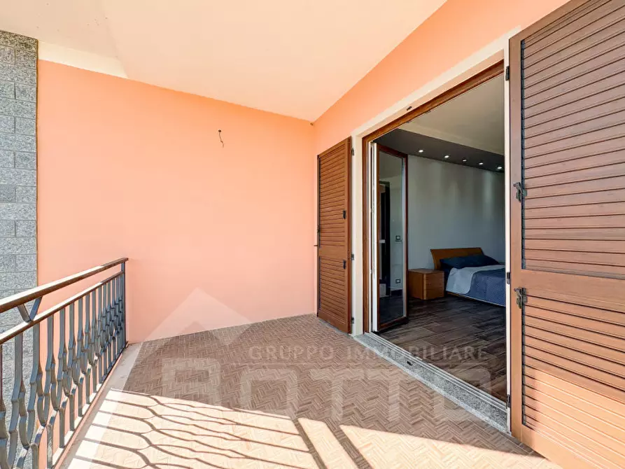 Immagine 34 di Villa in vendita  in via bardesa n 9 a Suno