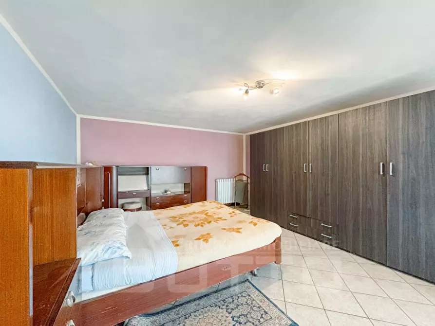 Immagine 46 di Villa in vendita  in via bardesa n 9 a Suno