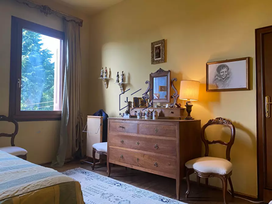 Immagine 23 di Villa in vendita  in Viale Paola Frassinetti a Oderzo