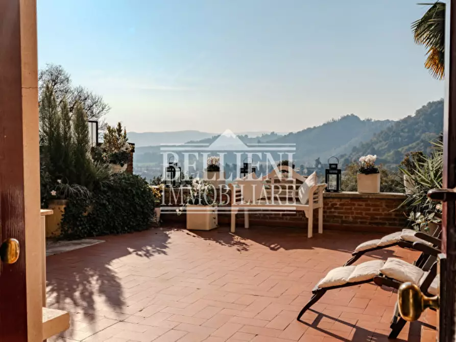 Immagine 1 di Villa in vendita  in Viale Dieci Giugno a Vicenza