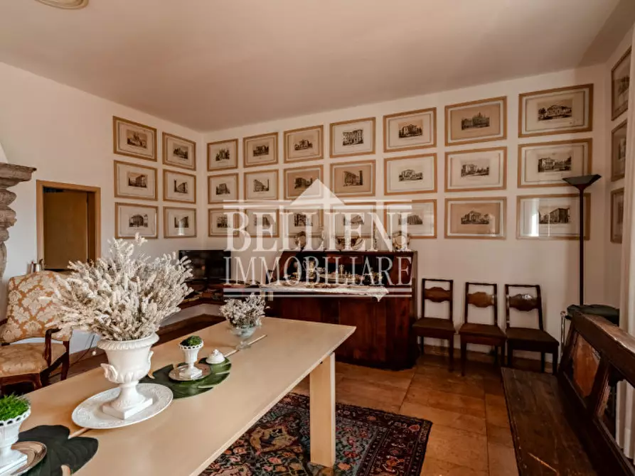 Immagine 2 di Villa in vendita  in Viale Dieci Giugno a Vicenza