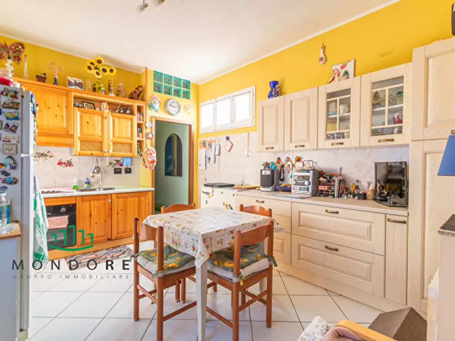 Immagine 2 di Appartamento in vendita  a San Pietro In Casale