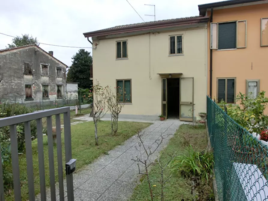 Immagine 1 di Villetta a schiera in vendita  in Via Pietro Micca 6 Salzano a Salzano