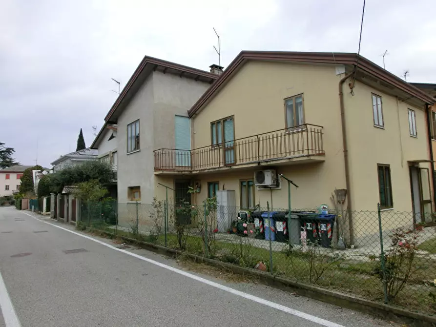 Immagine 4 di Villetta a schiera in vendita  in Via Pietro Micca 6 Salzano a Salzano