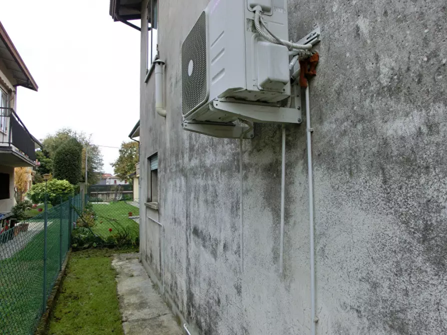 Immagine 8 di Villetta a schiera in vendita  in Via Pietro Micca 6 Salzano a Salzano