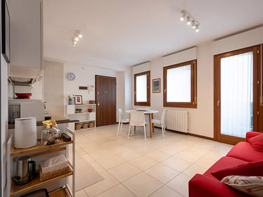 Immagine 5 di Appartamento in affitto  in mestre a Venezia