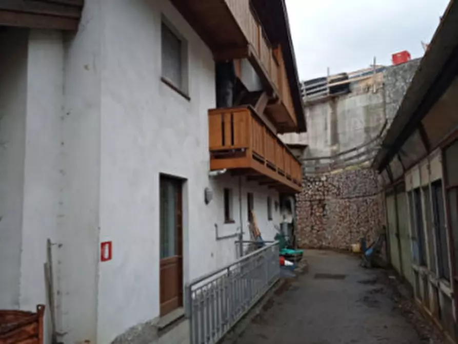 Immagine 3 di Laboratorio in vendita  in Via Galghena, 13 a Pieve Di Cadore