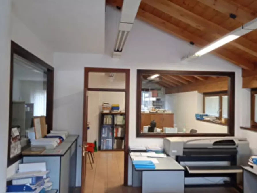 Immagine 6 di Laboratorio in vendita  in Via Galghena, 13 a Pieve Di Cadore