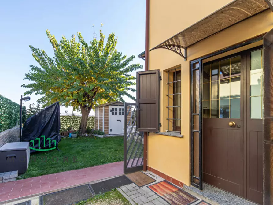 Immagine 18 di Villetta a schiera in vendita  a San Pietro In Casale