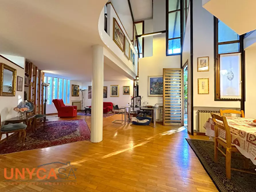 Immagine 1 di Casa indipendente in vendita  a Teolo