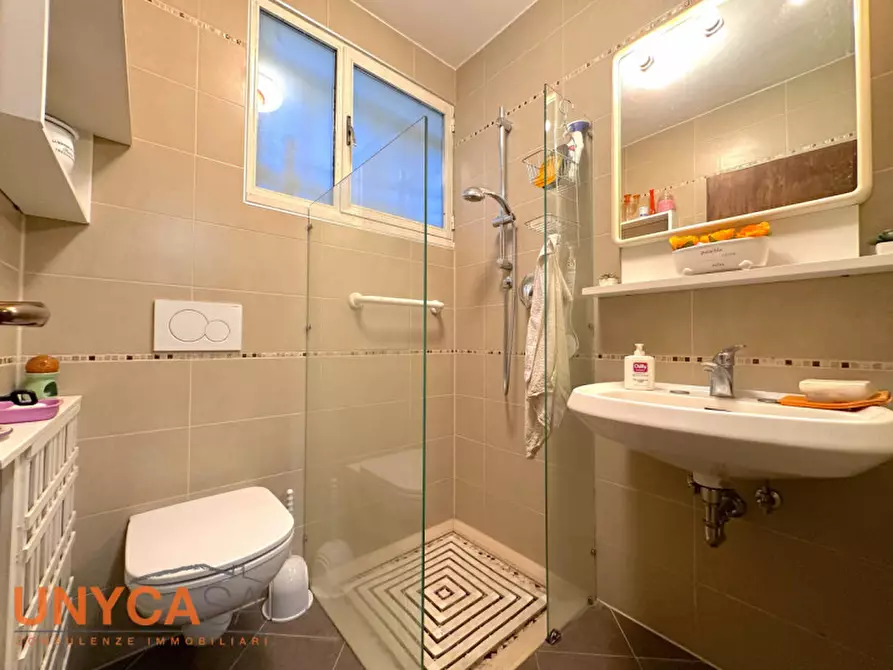 Immagine 17 di Casa indipendente in vendita  a Teolo