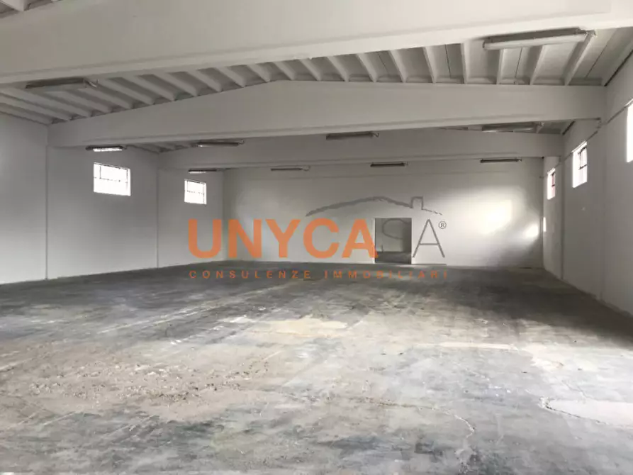 Immagine 1 di Capannone industriale in vendita  a San Martino Buon Albergo