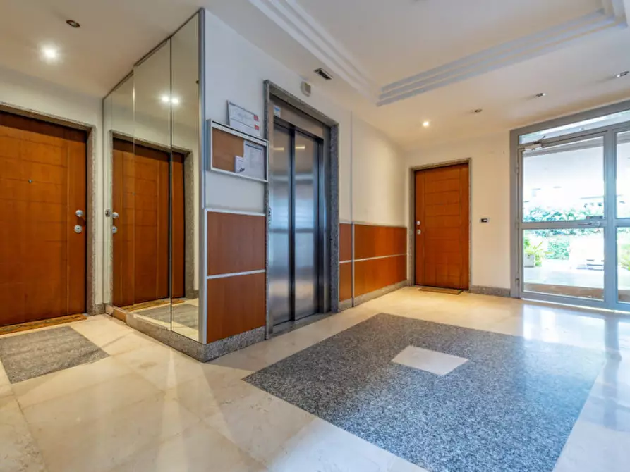 Immagine 24 di Appartamento in vendita  in Via Alberto Giolitti a Roma