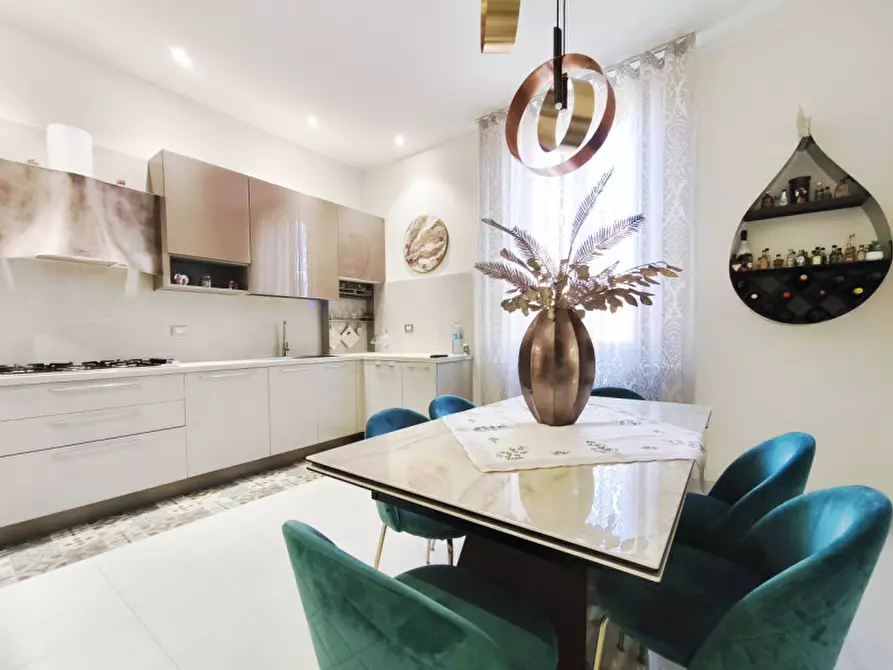 Immagine 2 di Appartamento in vendita  in Via Berretta Rossa a Bologna